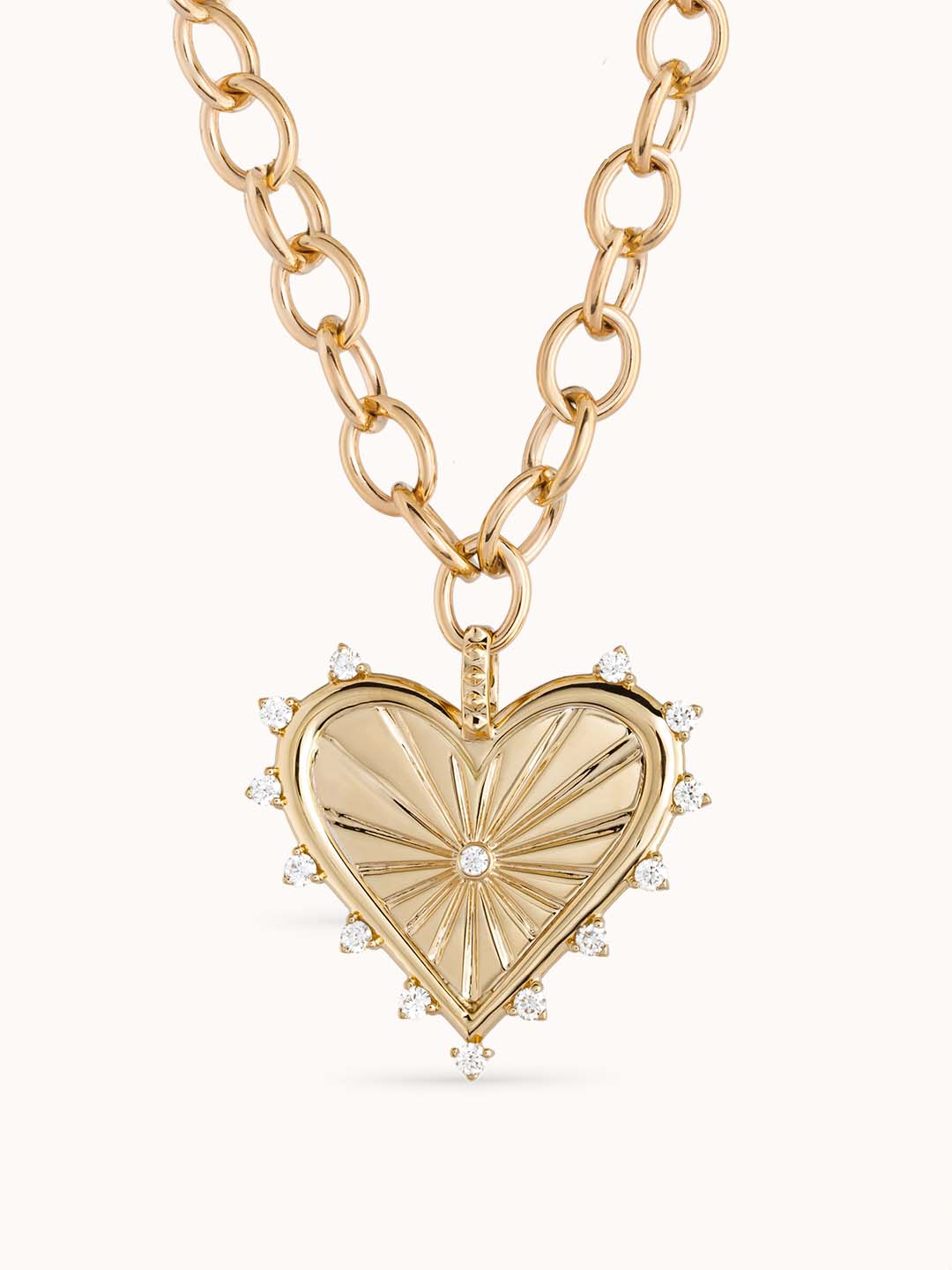 Brado Jewellery Multi Wearing Heart Necklace 4 Heart Magnetic Rose Gold Necklace  Pendant Heart Toggle Necklace Diamond Women/Girls Accessories : Amazon.in:  Fashion