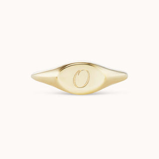 Engravable Signet Ring Yellow Gold